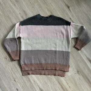 Kismet, blocked oversized lightweight sweater